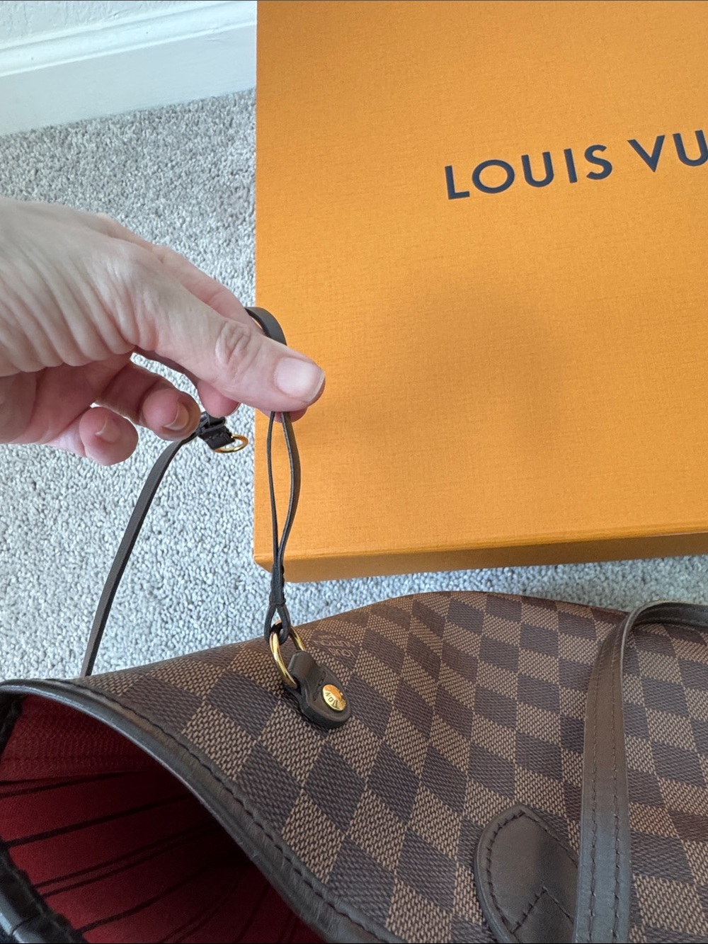 Authentic Louis Vuitton Neverfull MM - Picture 10 of 17